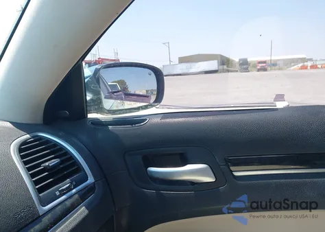 2018 Chrysler 300 Limited from USA, damaged, VIN 2C3CCAEG6JH148526